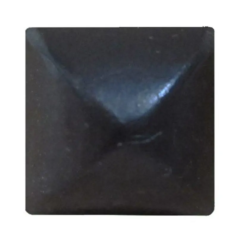 Cauldron #90 Square Pyramid 80/BX Head Size:3/8" Nail Length:1/2"