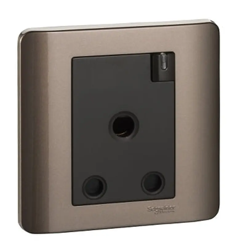 ZENcelo 15A Switched Socket with Shutter